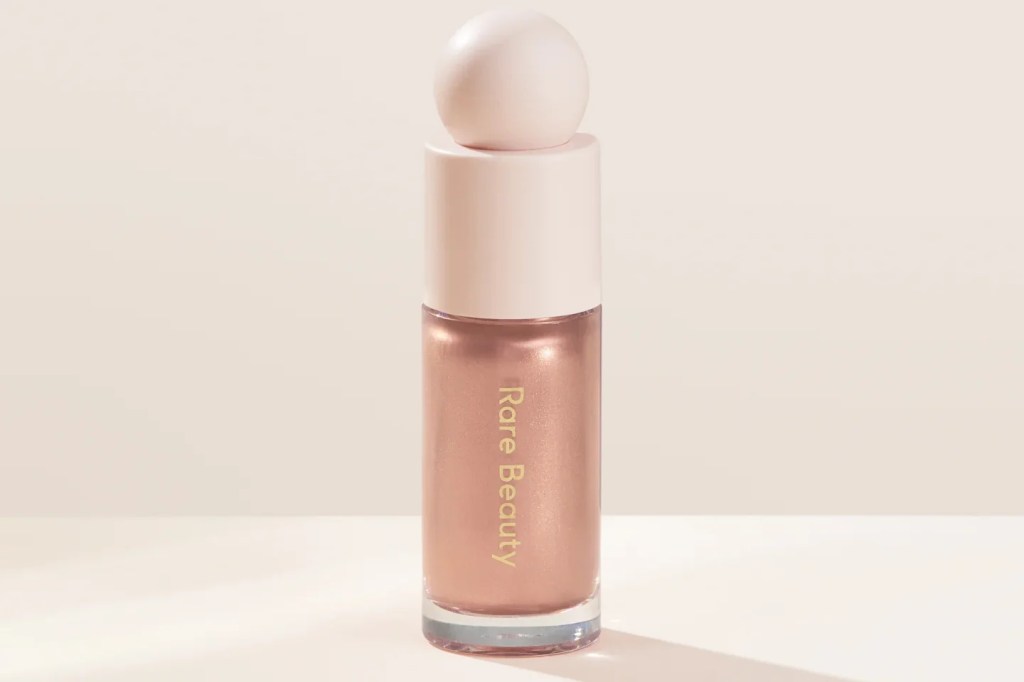 rare beauty highlighter